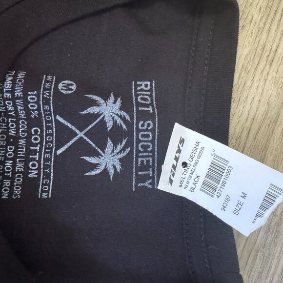mens tshirt : riot society - Picture 3 of 3